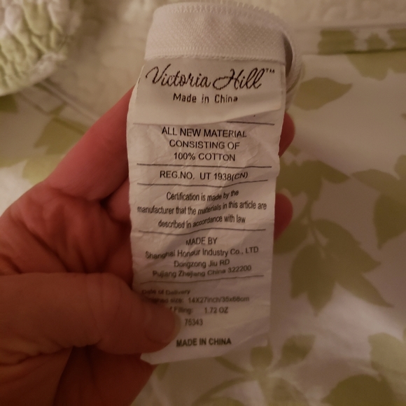 Victoria Hill Botanical Lumbar Pillow Case - Picture 2 of 5